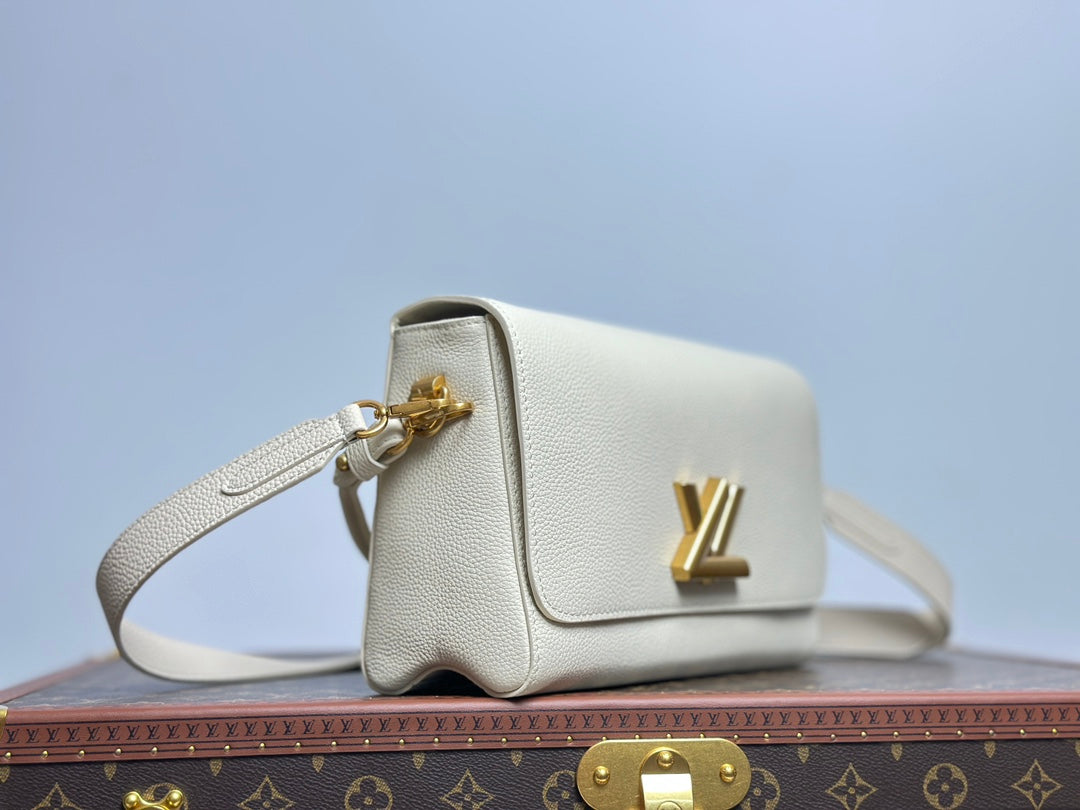 Louis Vuitton Buci Bag Epi Leather - Quartz