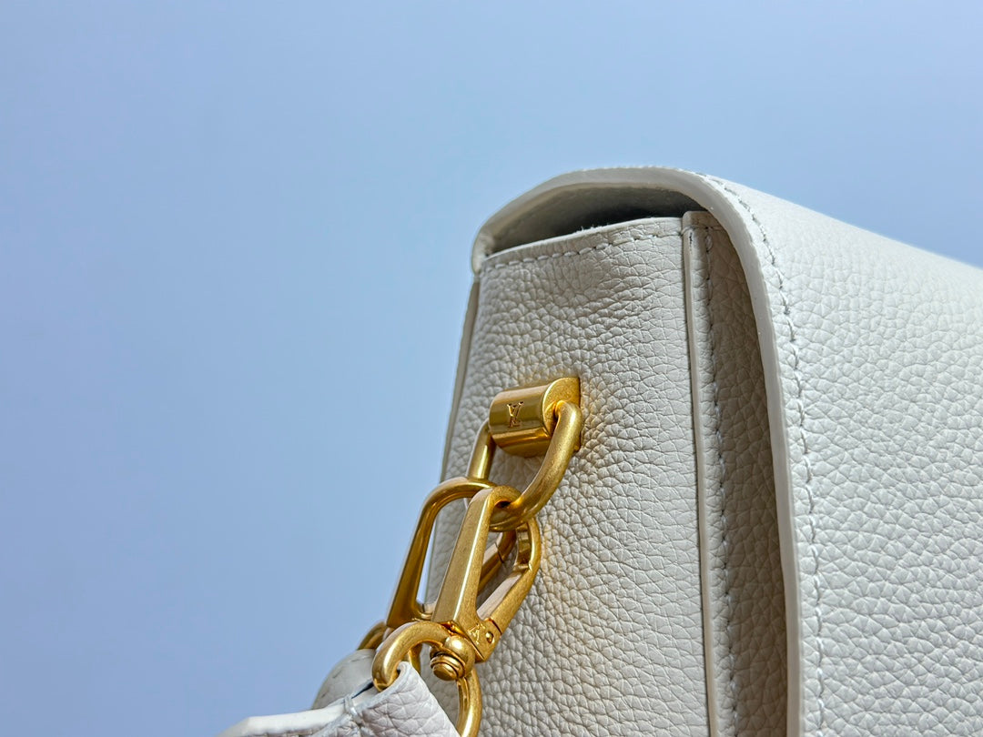 Louis Vuitton Buci Bag Epi Leather - Quartz