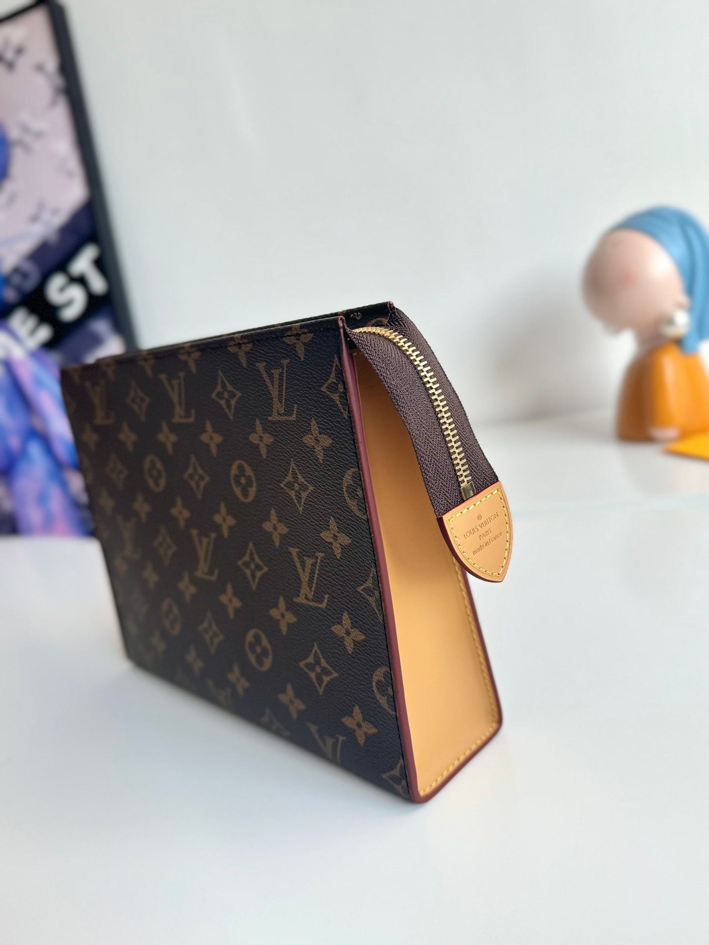 Louis Vuitton Monogram Canvas Pochette Voyage MM - Brown Luxury Clutch