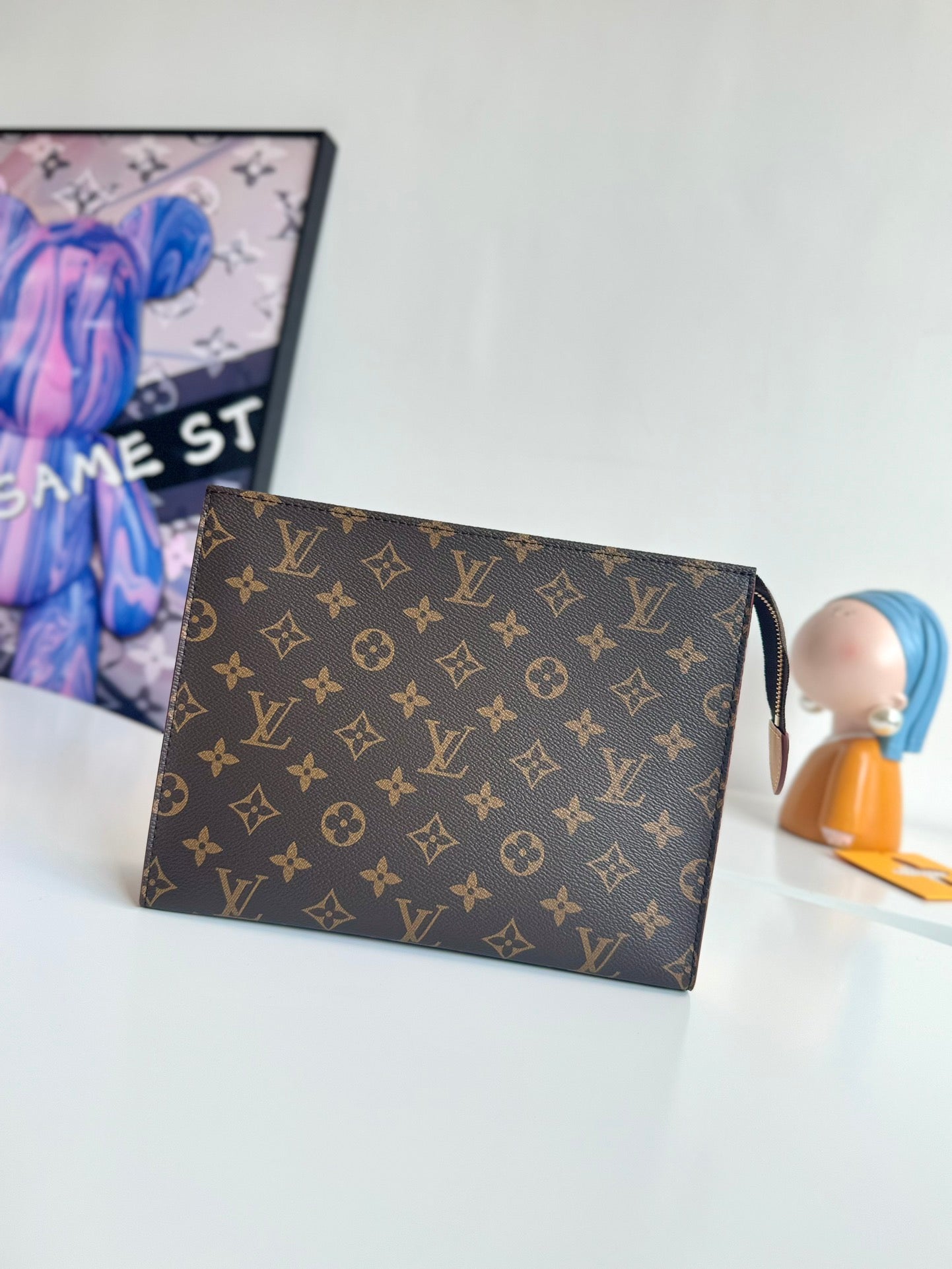 Louis Vuitton Monogram Canvas Pochette Voyage MM - Brown Luxury Clutch