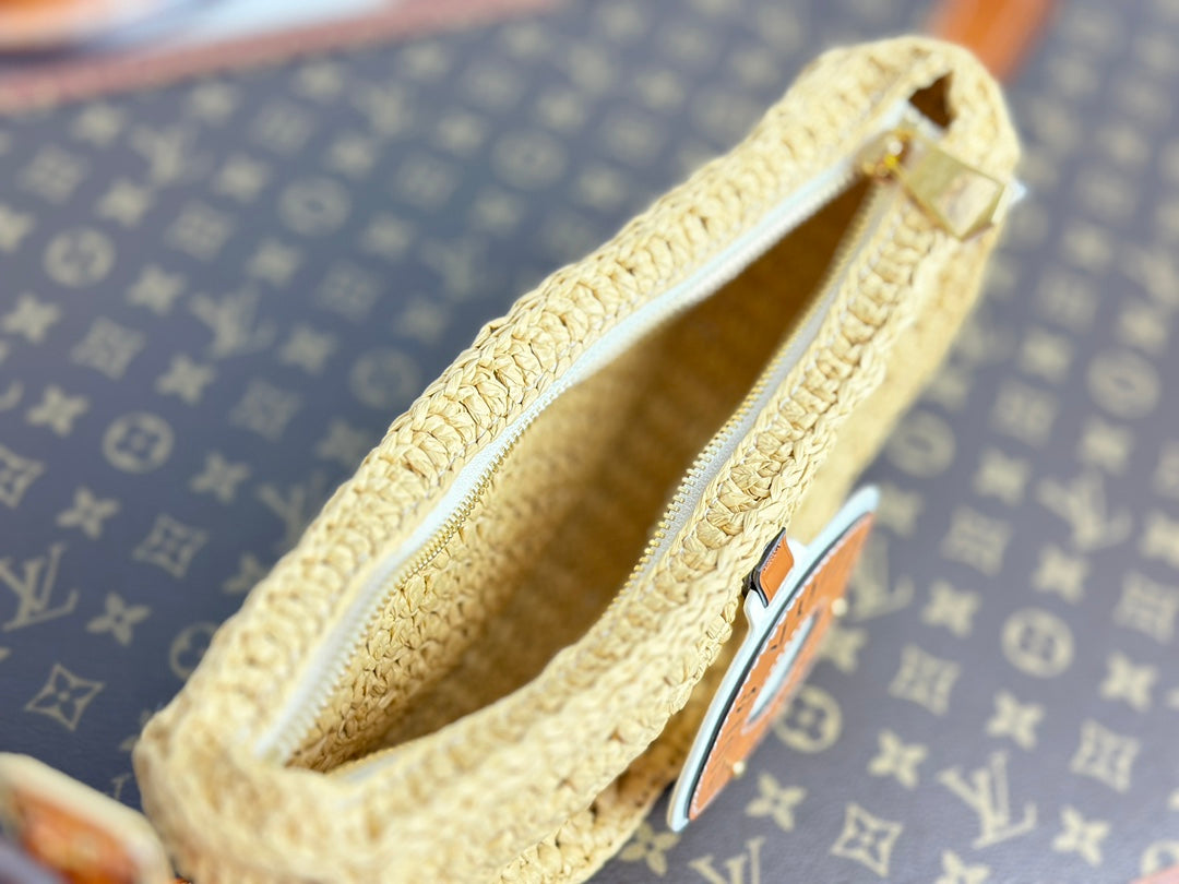 Louis Vuitton Raffia Croissant MM Shoulder Bag - Natural/Brown