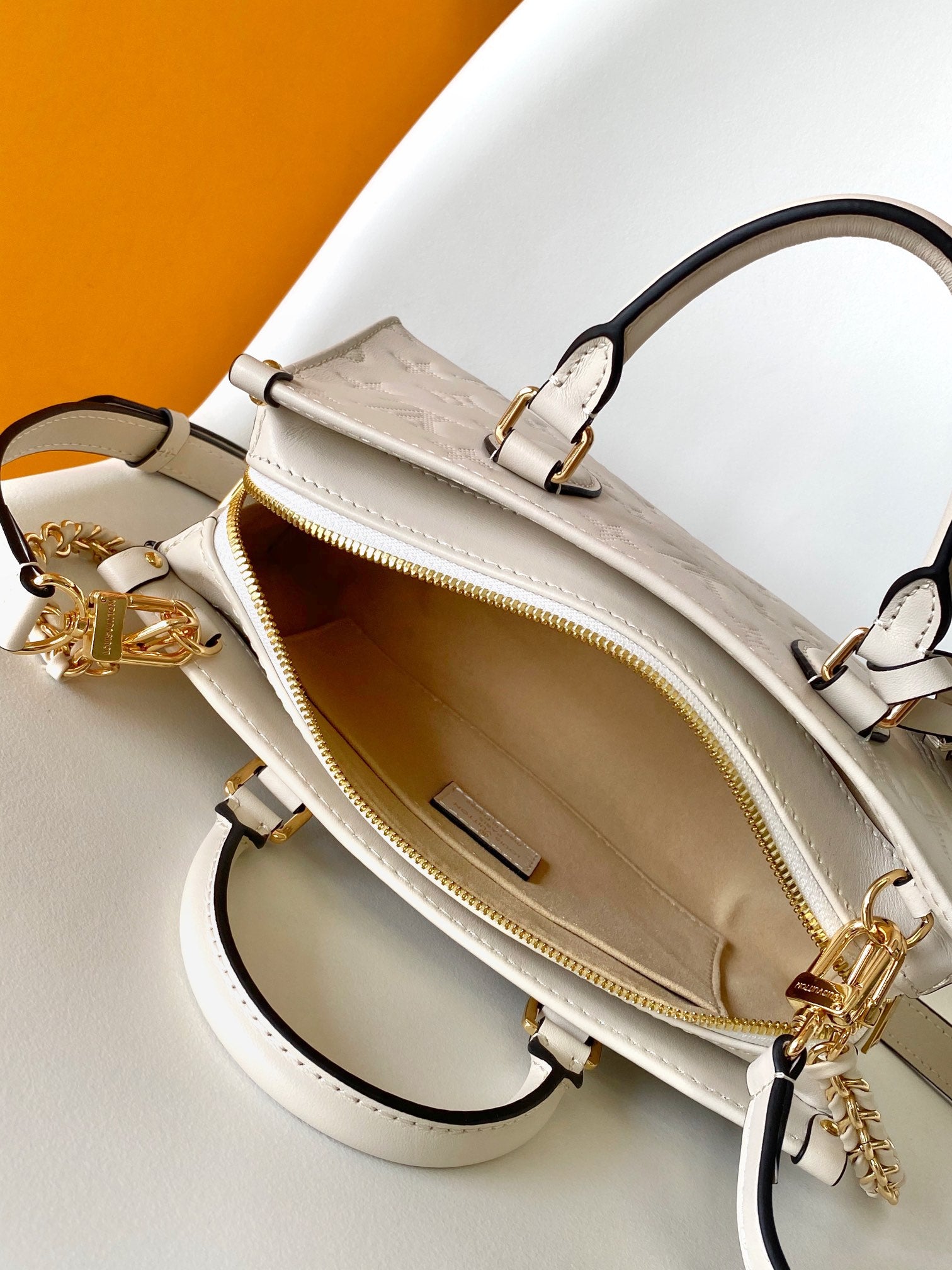 Louis Vuitton White Embossed Leather Top Handle Shoulder Bag with Chain Detail