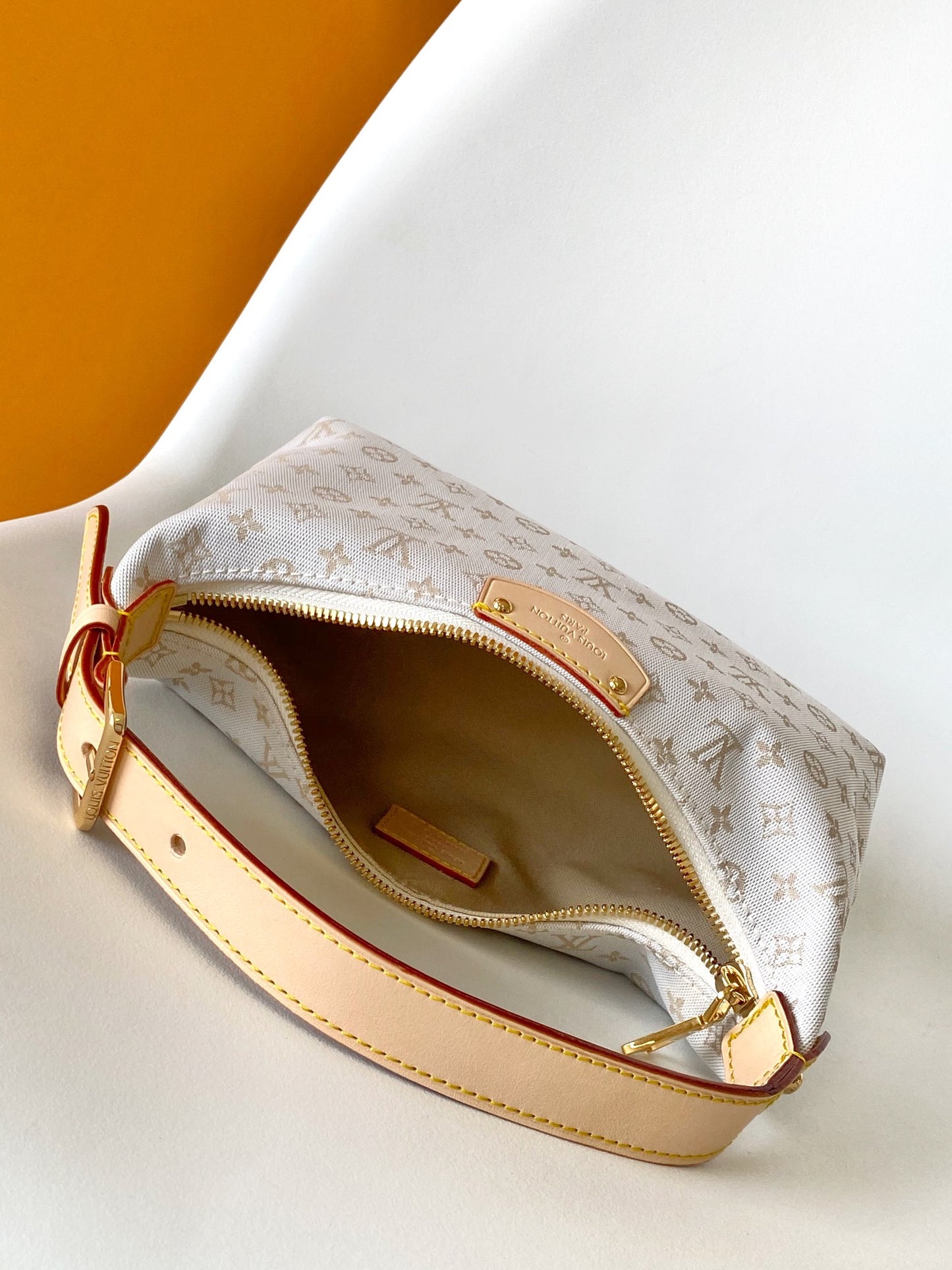 Louis Vuitton Monogram Idylle Croissant MM Shoulder Bag - Grey