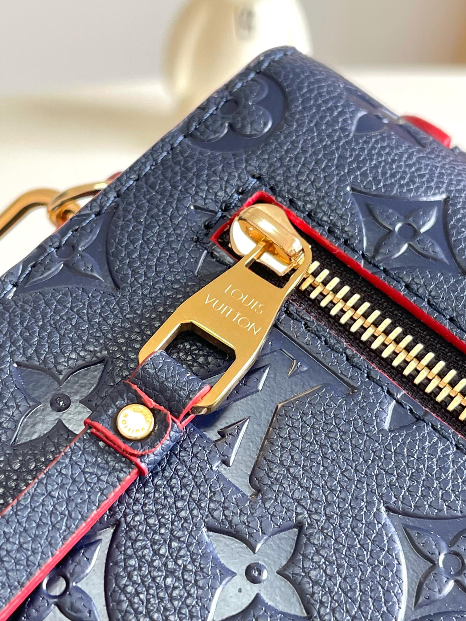 Louis Vuitton Pochette Métis Monogram Empreinte Leather Handbag - Marine Rouge