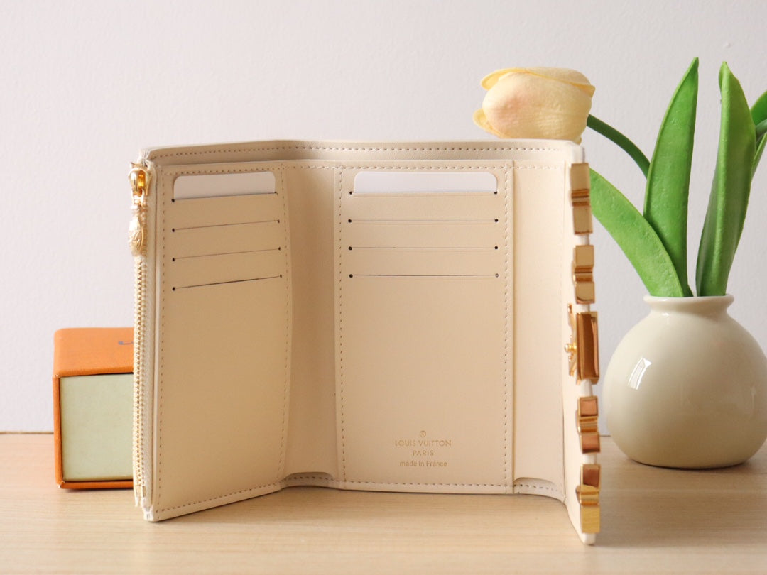 Louis Vuitton Capucines Compact Wallet - Cream Grained Leather with Gold LV Initials