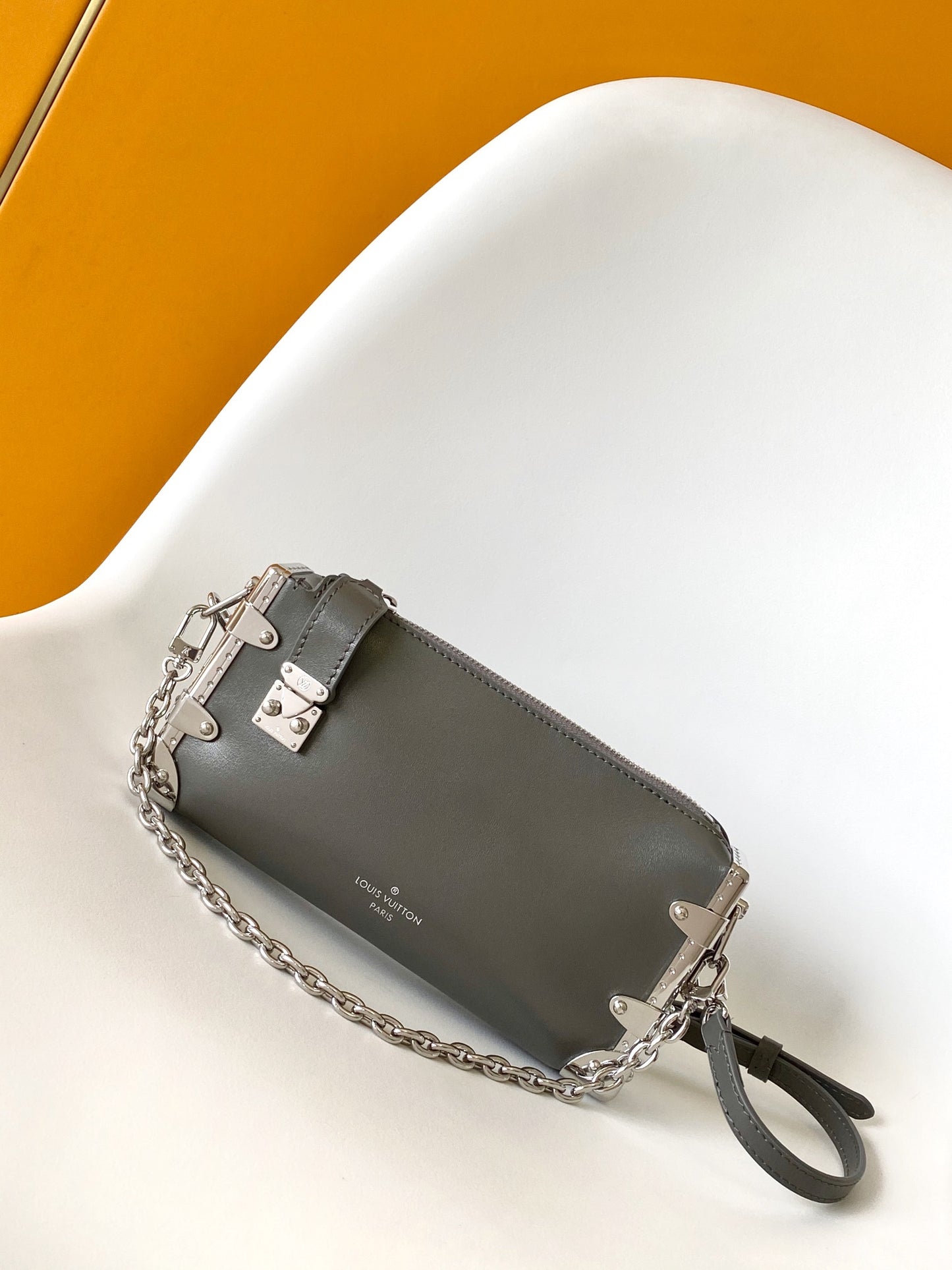 Louis Vuitton Side Trunk MM Handbag - Grey Anthracite Leather