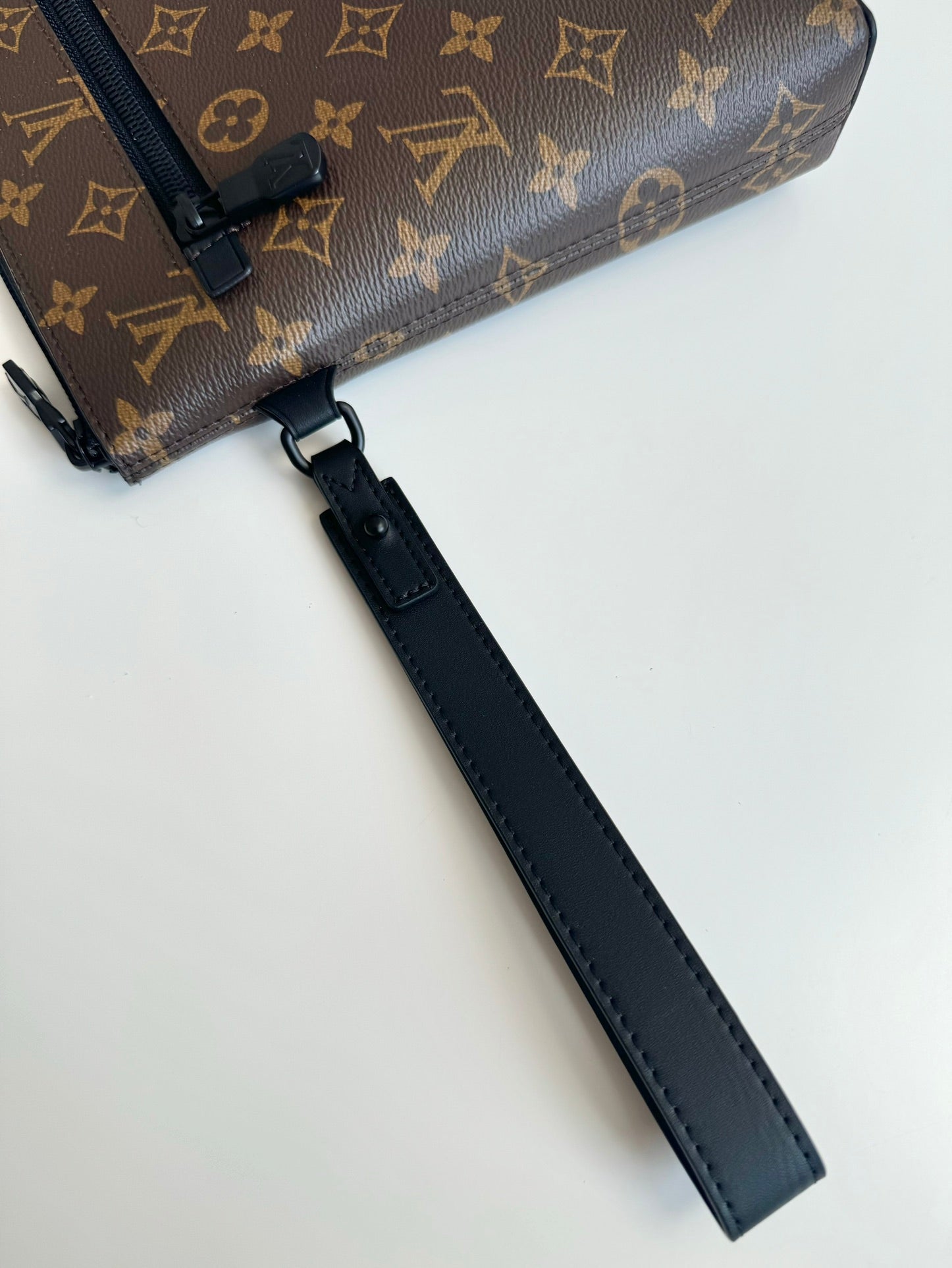 Louis Vuitton Monogram Macassar Pochette Voyage Men's Clutch Bag with Wristlet