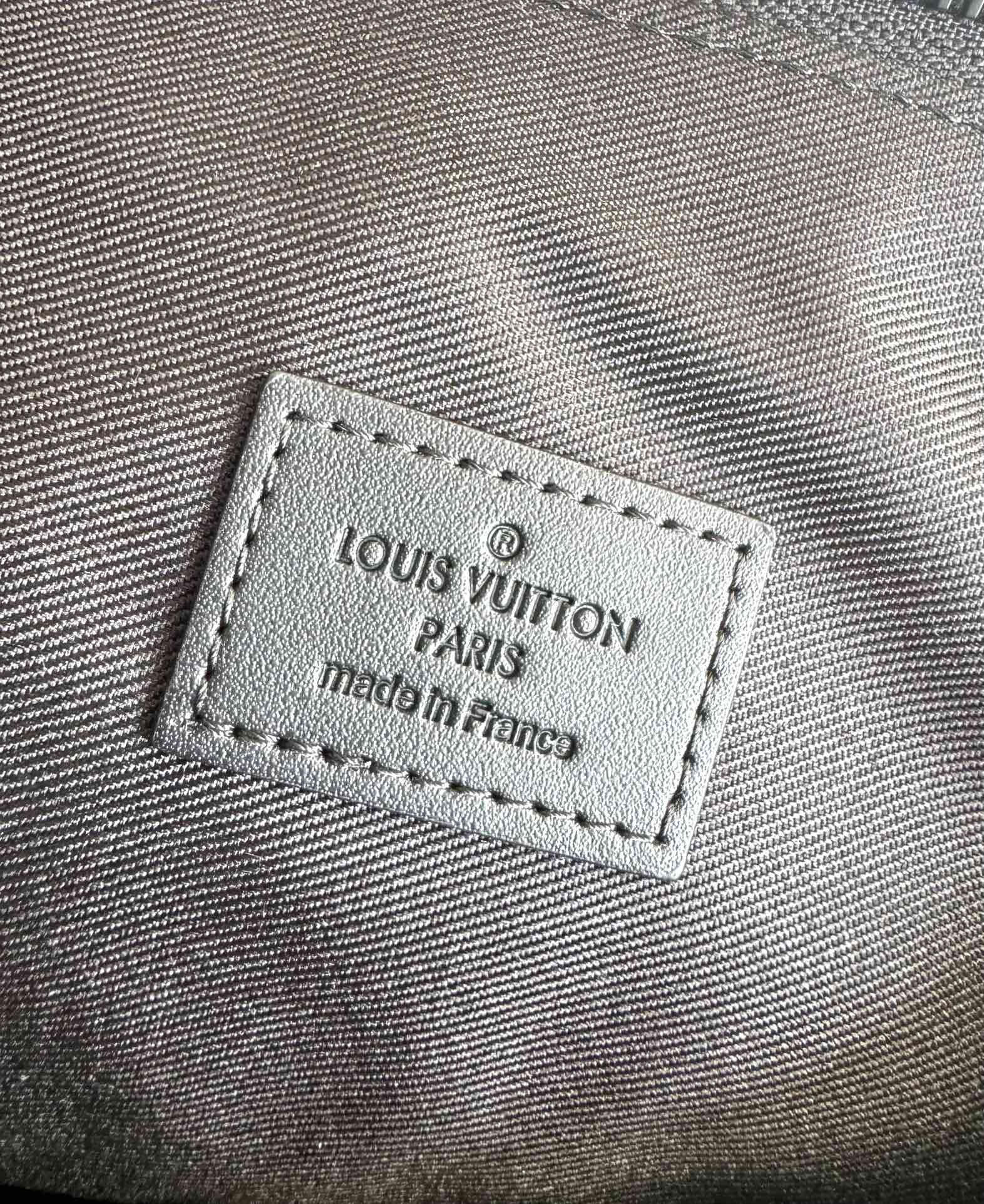 Louis Vuitton Monogram Macassar Pochette Voyage Men's Clutch Bag with Wristlet