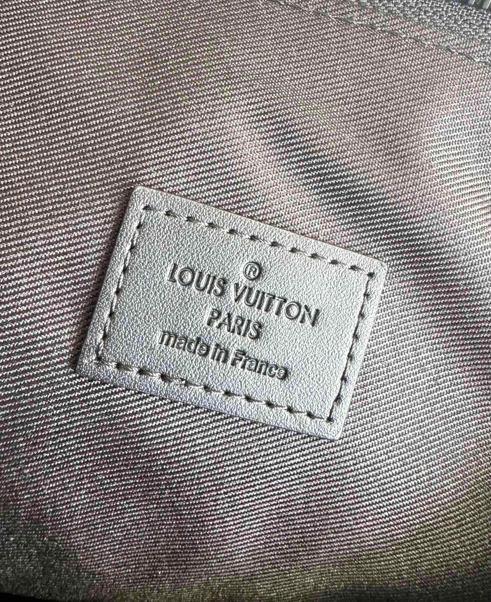 Louis Vuitton Damier Ebene Kasai Clutch - Brown Coated Canvas Men's Pouch