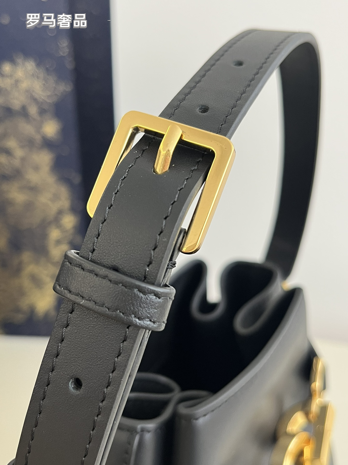 Christian Dior C'est Dior Bucket Bag - White Calfskin with Gold-Tone Hardware