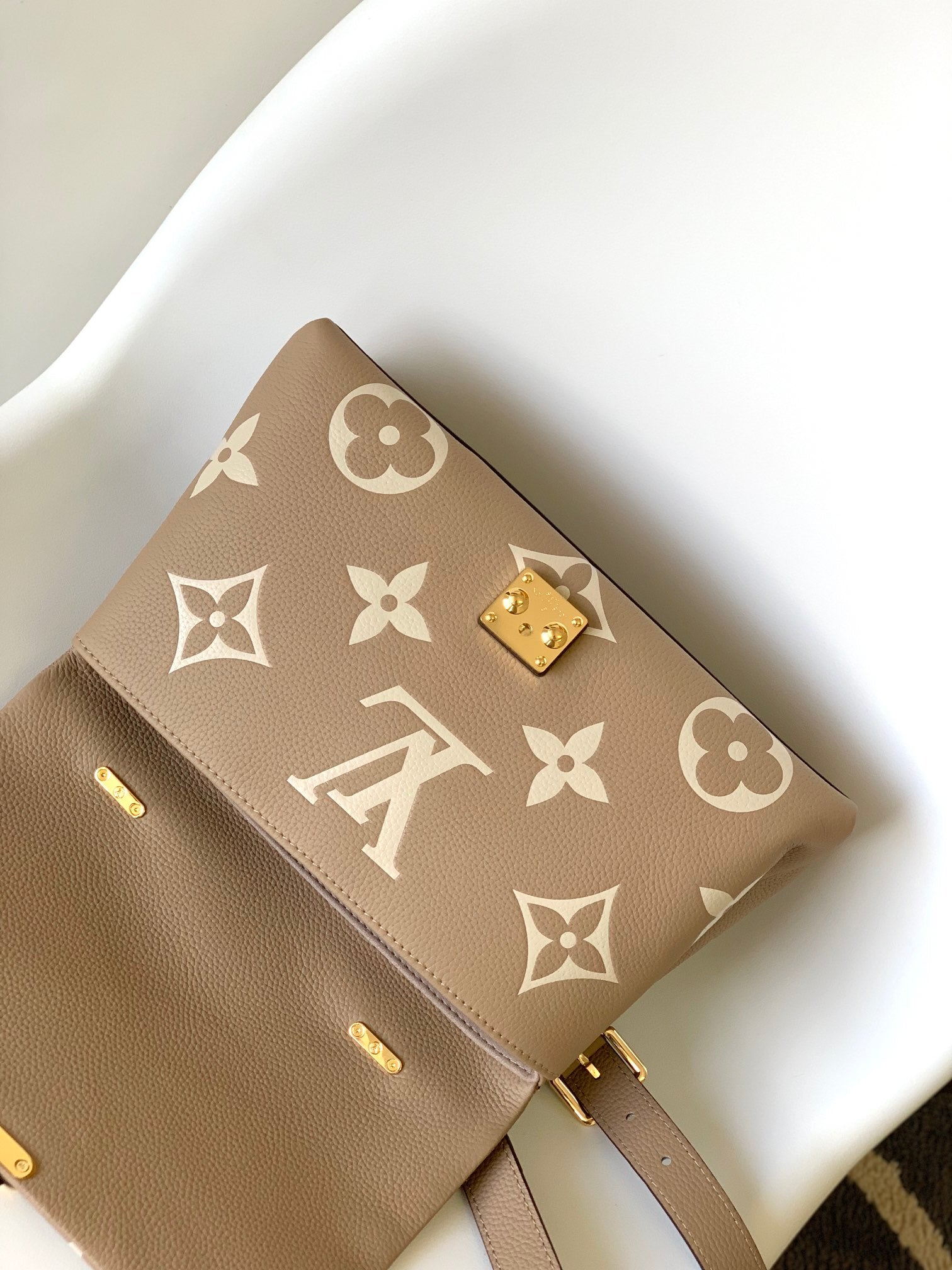 Louis Vuitton Madeleine BB Monogram Empreinte Leather Bag - Tourterelle / Crème