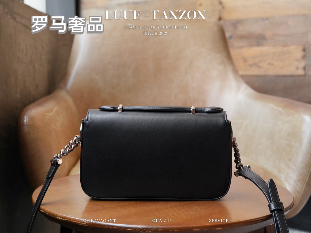 Gucci Classic Black Leather Shoulder Bag with Silver Oval Logo Buckle