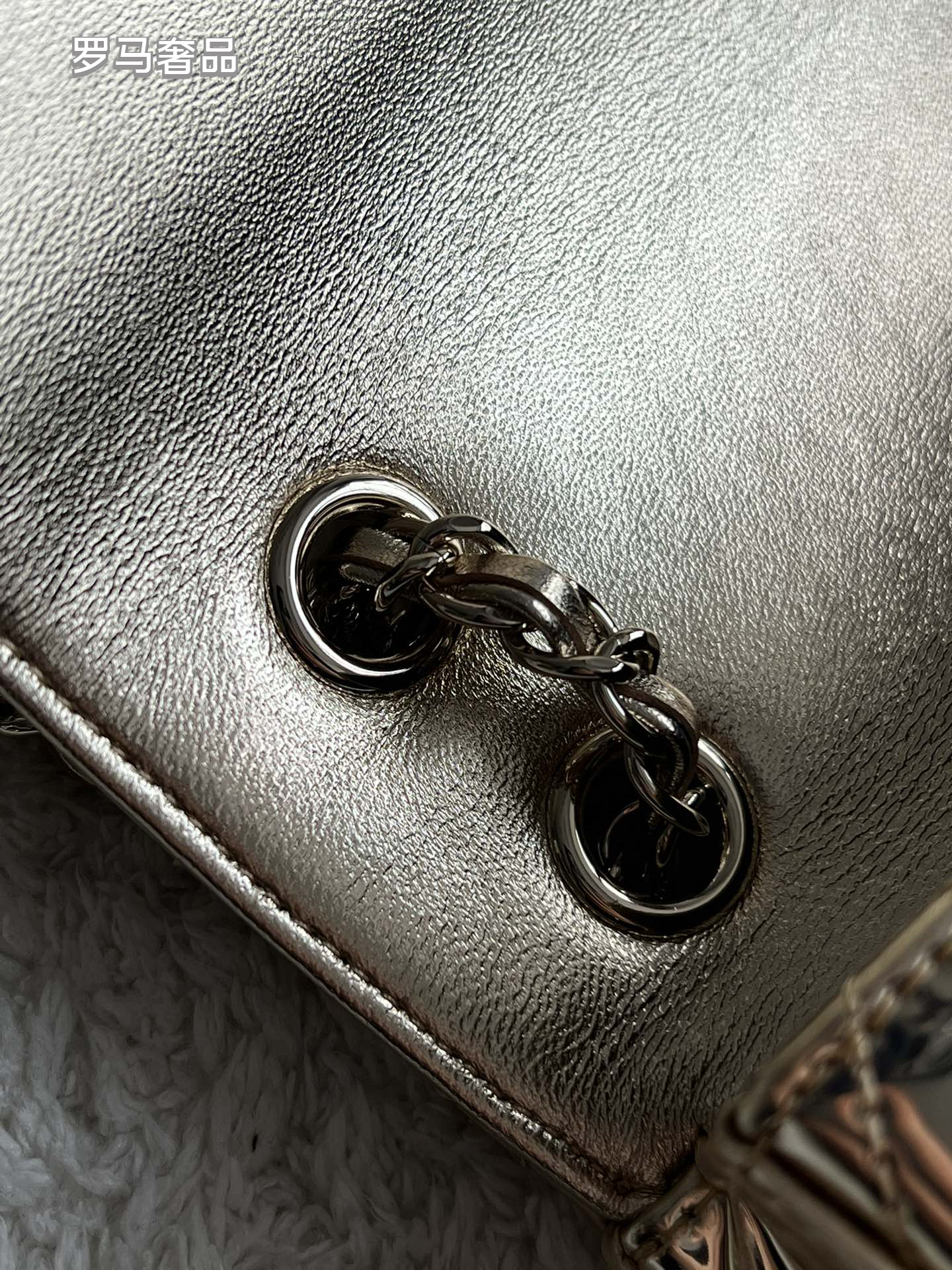 Chanel Metallic Gold Quilted Flap Bag with Star Charm