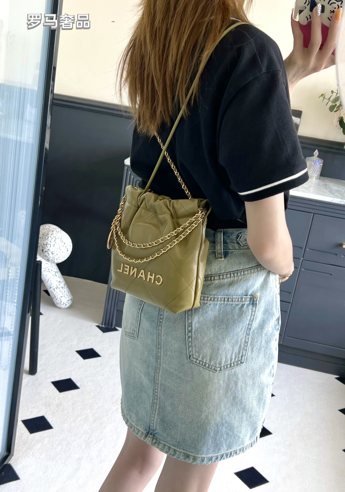Chanel 22 Handbag in Olive Green Quilted Calfskin with Gold-Tone Hardware