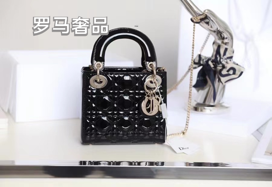 Lady Dior Micro Bag Black Cannage Patent Calfskin