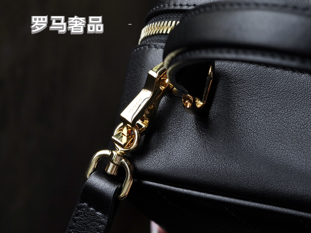 Gucci Black Quilted Leather Top Handle Bag Square Crossbody Purse