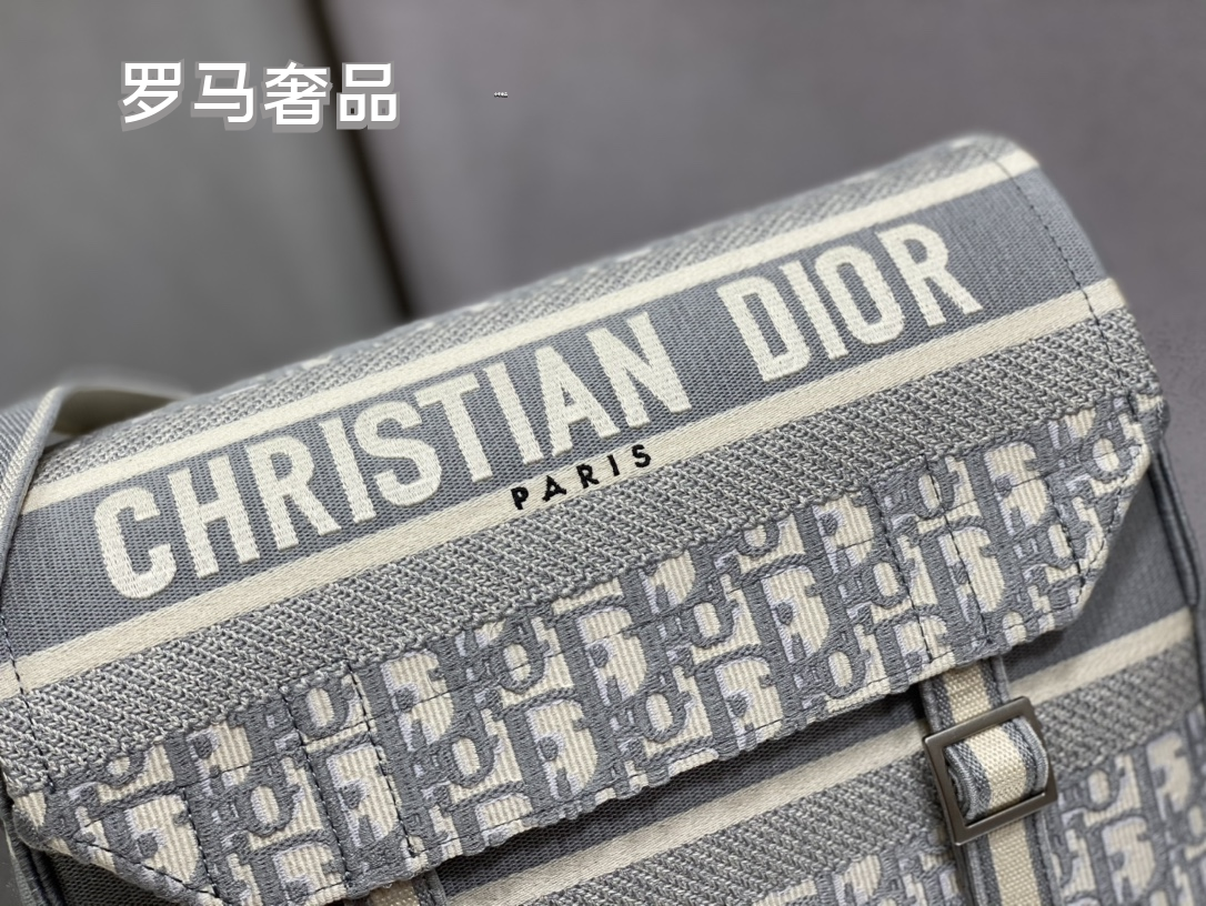 Christian Dior Oblique Canvas Messenger Bag - Navy/Beige Crossbody Bag