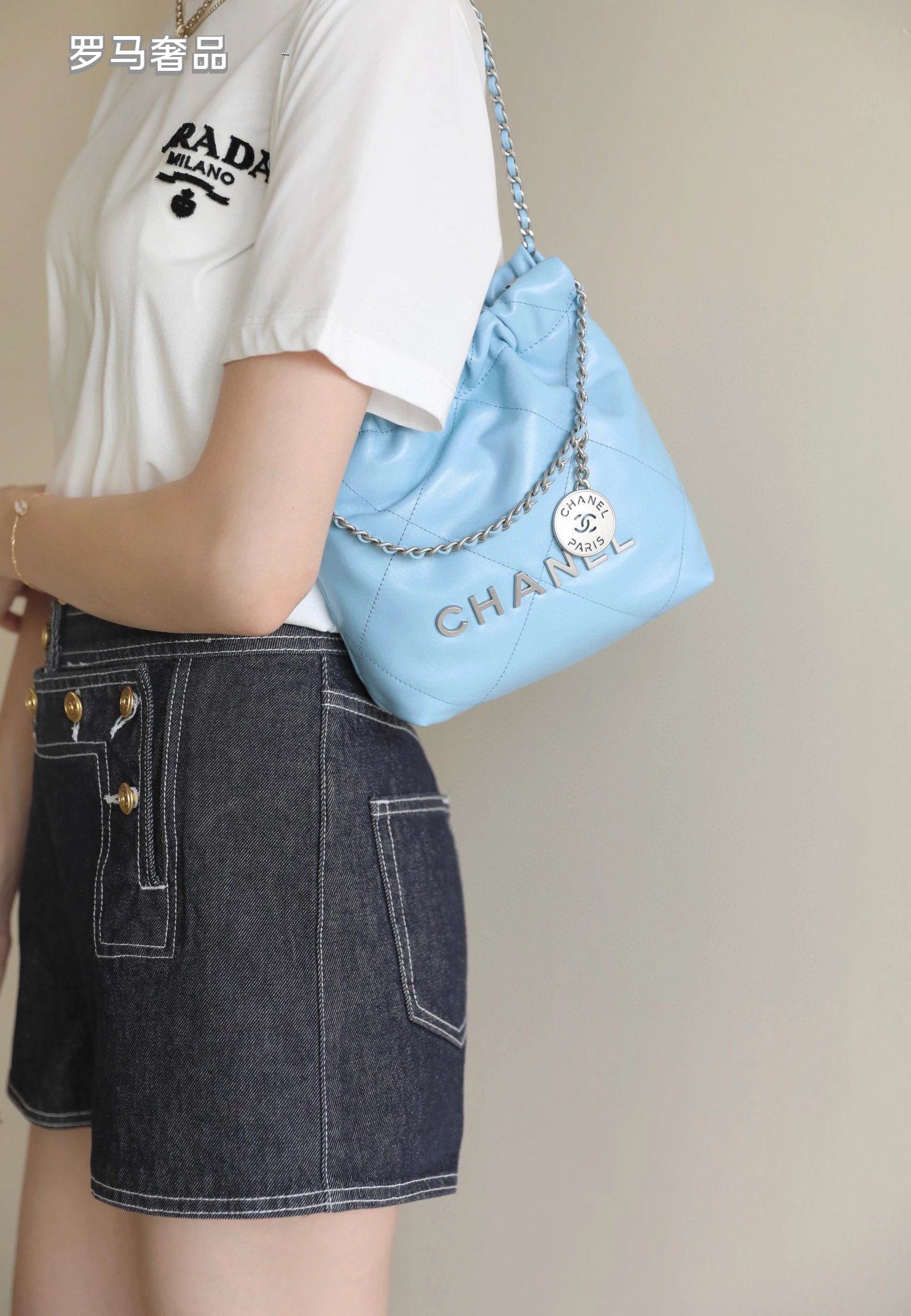 Chanel 22 Mini Handbag - Light Blue Calfskin with Silver-Tone Metal