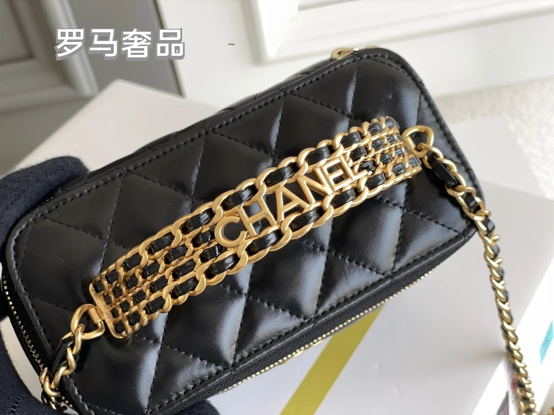 TANZON Black Quilted Leather Vanity Case Crossbody Bag with Gold Chain Strap