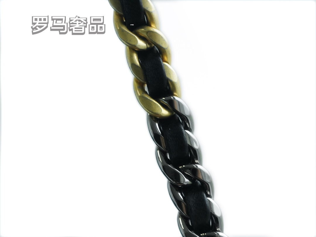 Elegant Black Quilted Leather Shoulder Bag with Gold-Tone Chain Strap