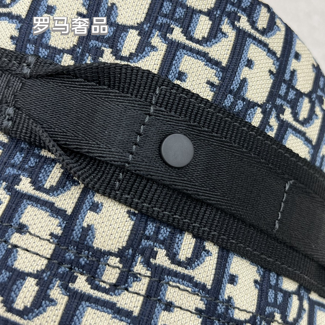 Christian Dior Oblique Jacquard Canvas Backpack - Navy Blue & Beige