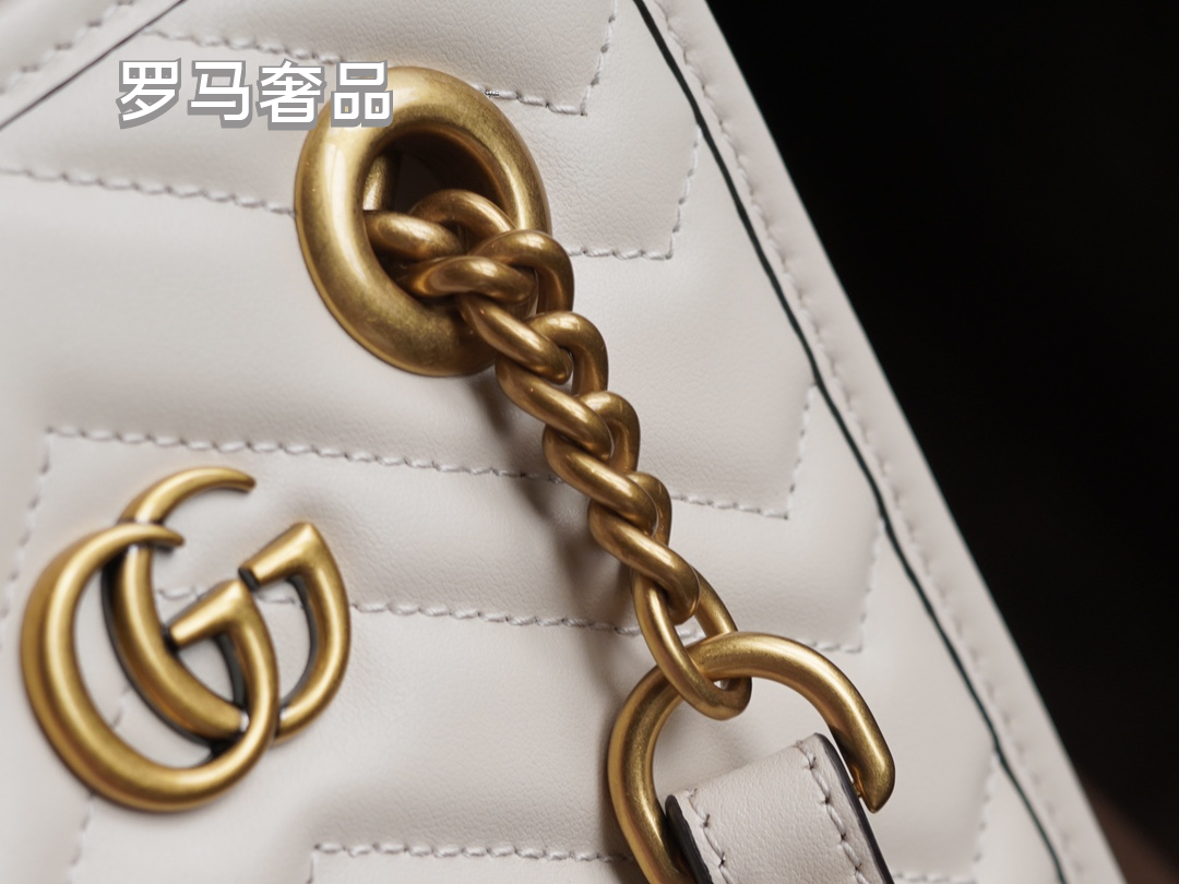 Gucci White Chevron Quilted Leather Mini Crossbody Bag with Gold Chain