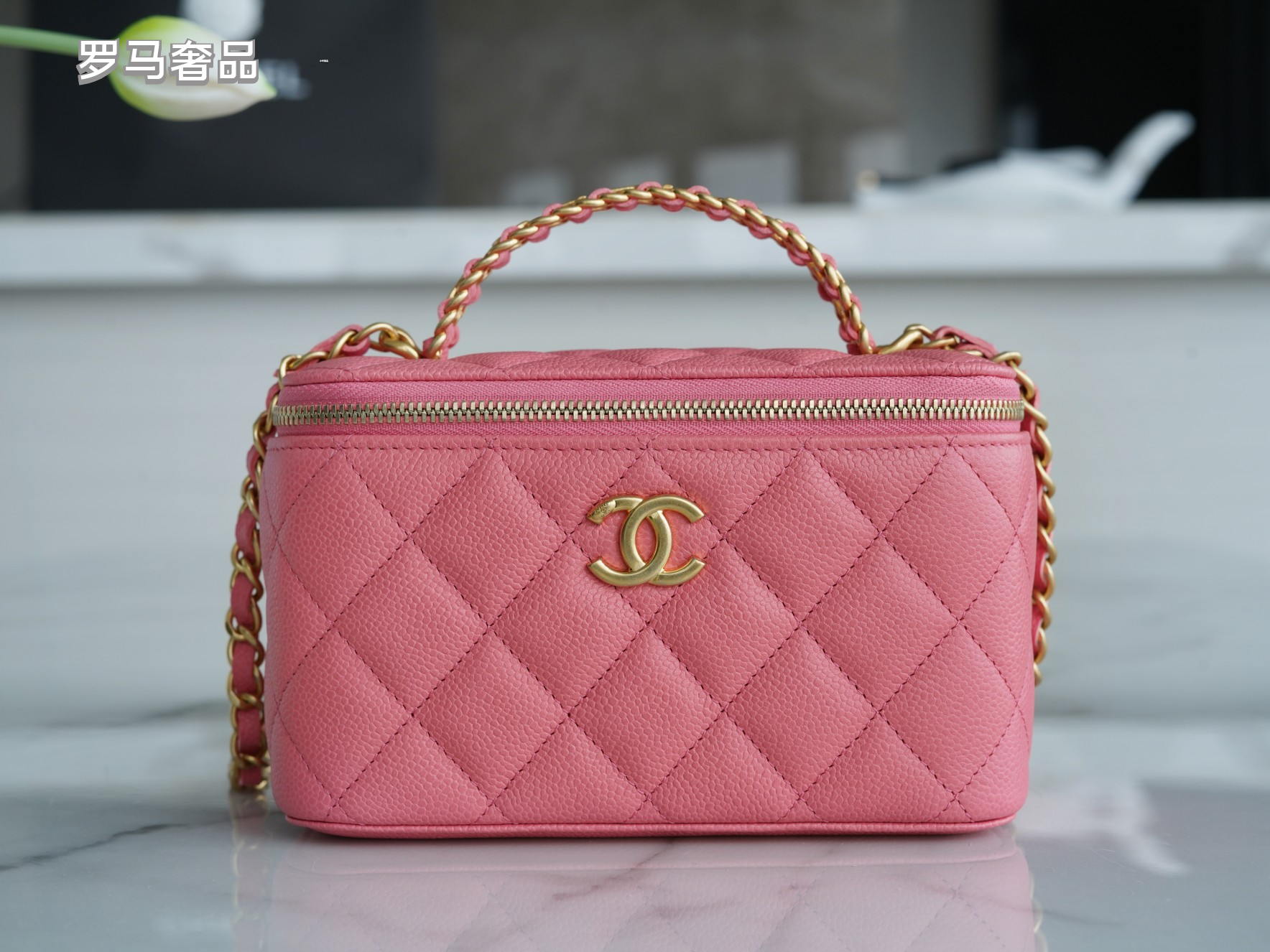 Chanel White Quilted Lambskin Small Vanity Case with Gold-Tone Hardware