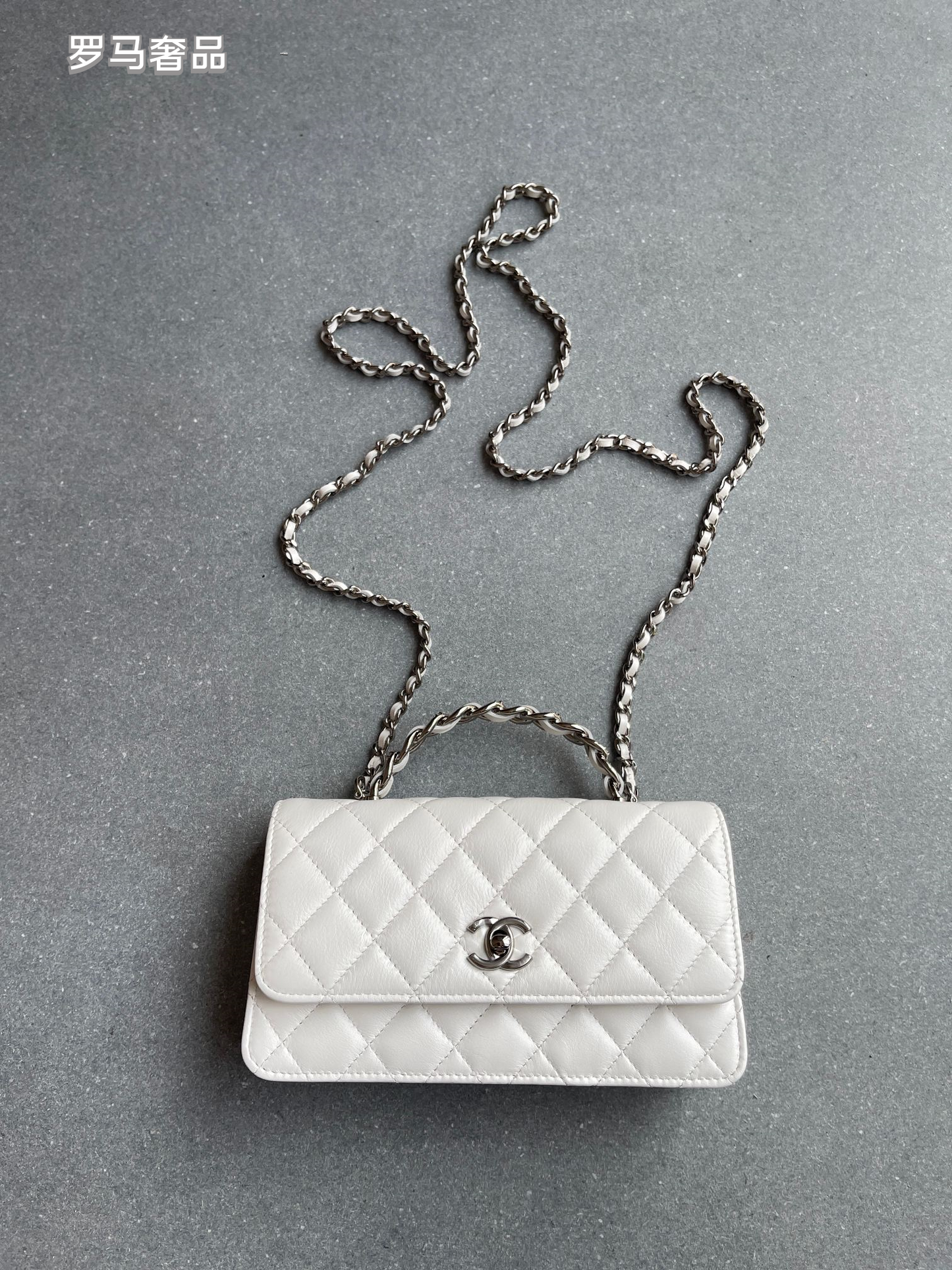Elegant Quilted Leather Crossbody Flap Bag with Chain Strap - Multiple Colors
