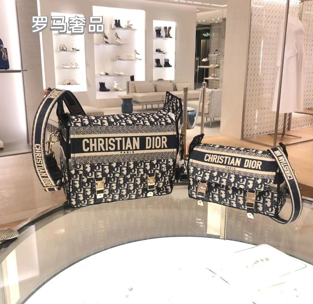 Christian Dior Blue Dior Oblique Embroidery DiorCamp Messenger Bag