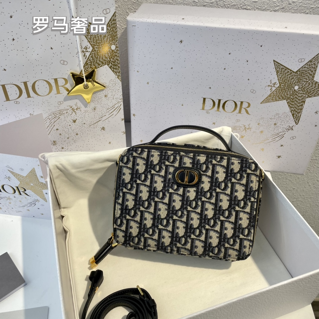 Christian Dior Oblique 30 Montaigne Vanity Case Bag - Blue Jacquard