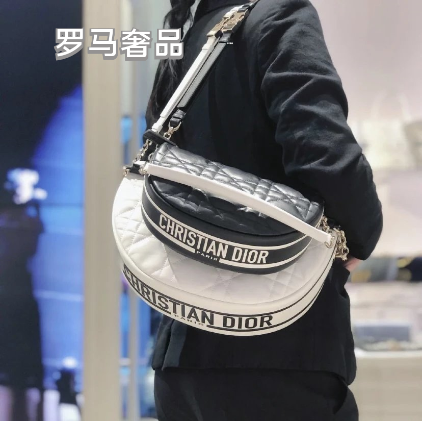 Dior Elegant Black Quilted Leather Shoulder Bag with Gold Chain Strap