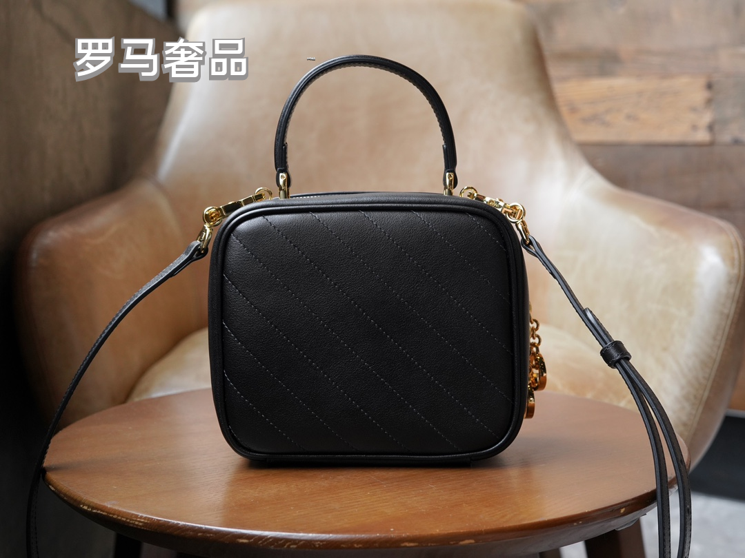 Gucci Black Quilted Leather Top Handle Bag Square Crossbody Purse