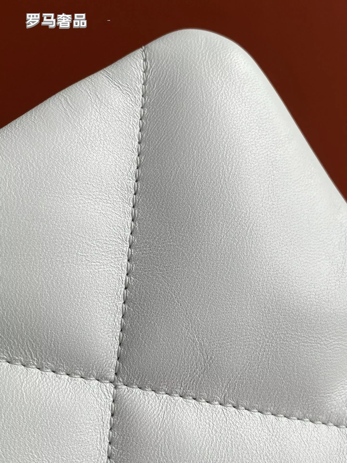 Large Quilted White Leather Shoulder Bag with Mixed Metal Chain