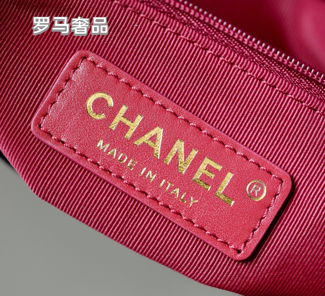Chanel Quilted Lambskin Mini Flap Bag - Black with Gold-Tone Hardware