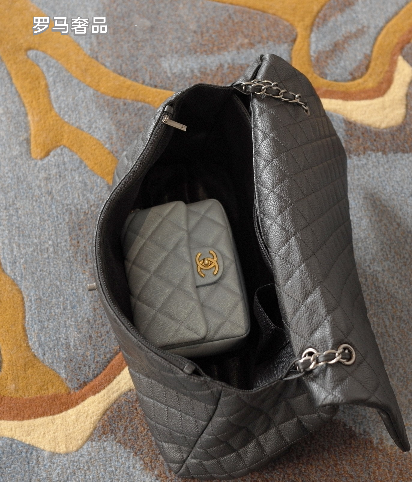 Luxury Oversized Black Quilted Leather Shoulder Bag - Maxi Flap Handbag for Women