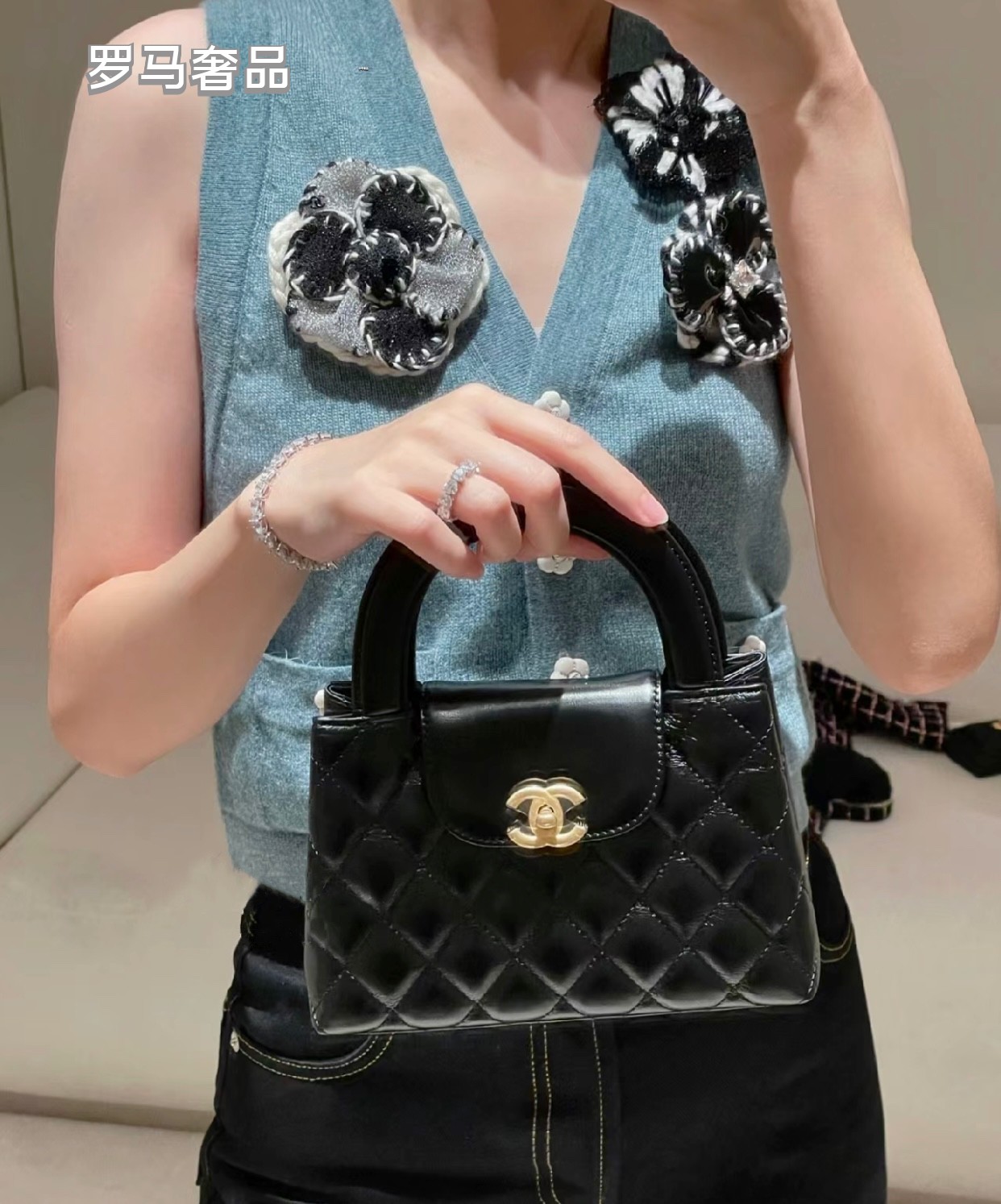 LUUE-TANZON Women's Elegant Quilted Black Leather Top Handle Handbag