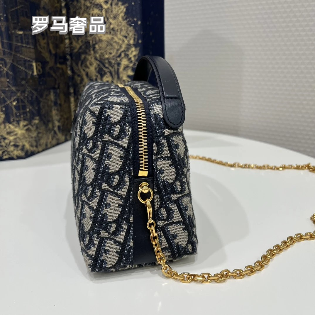 Dior CD Signature Vanity Case - Blue Dior Oblique Jacquard Canvas