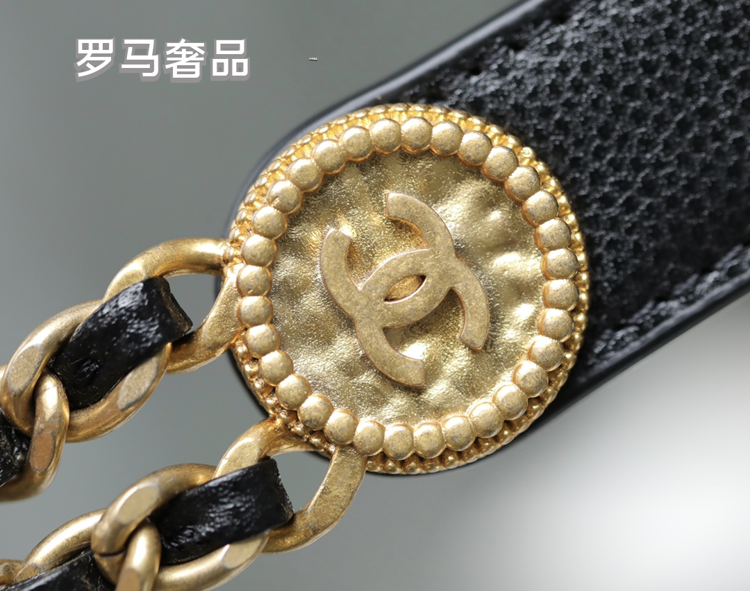 Chanel Quilted Lambskin Mini Flap Bag - Black with Gold-Tone Hardware