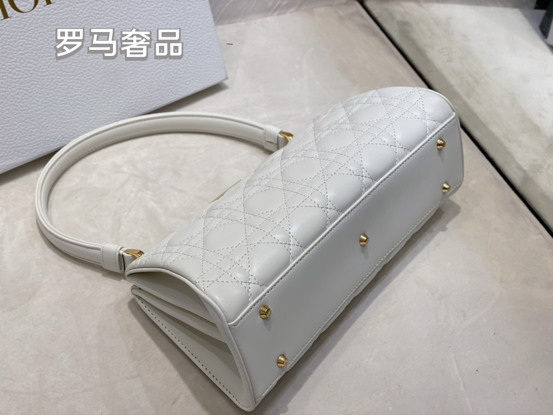 Elegant Navy Blue Quilted Leather Handbag with Top Handle - Classic East-West Designer Style Shoulder Bag for Women