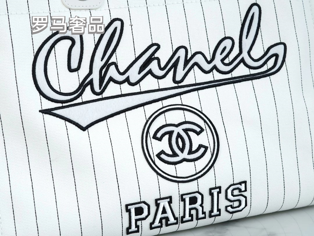 Chanel Pinstripe Deauville Canvas Tote Bag - White/Black