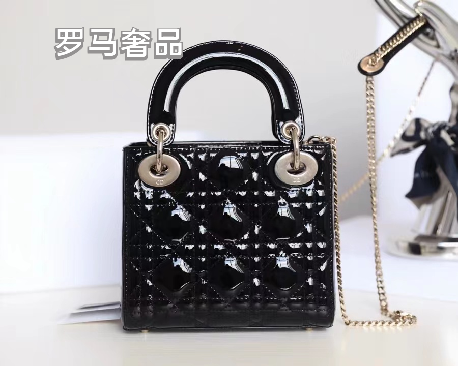 Lady Dior Micro Bag Black Cannage Patent Calfskin