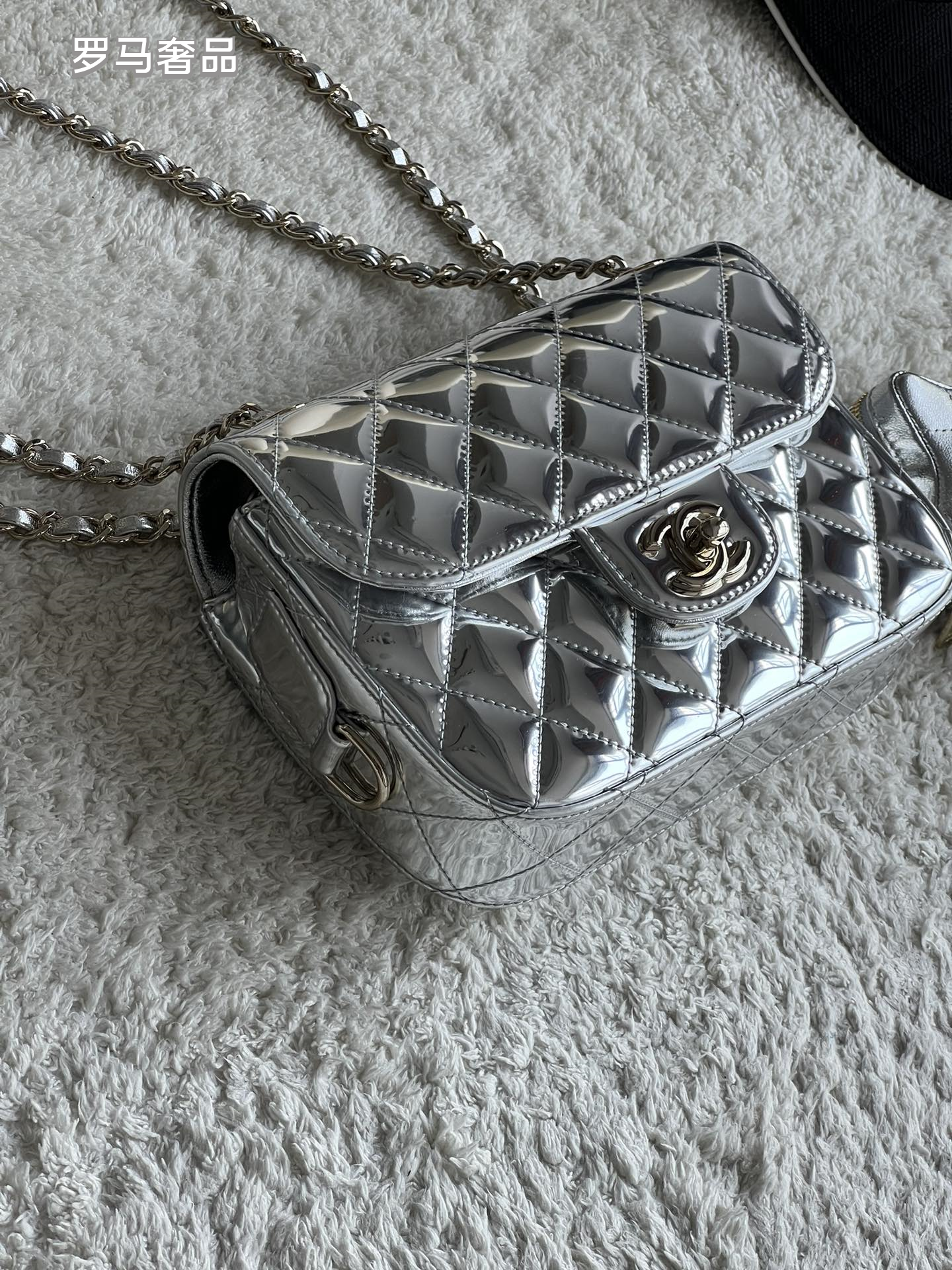 Chanel Metallic Gold Quilted Flap Bag with Star Charm