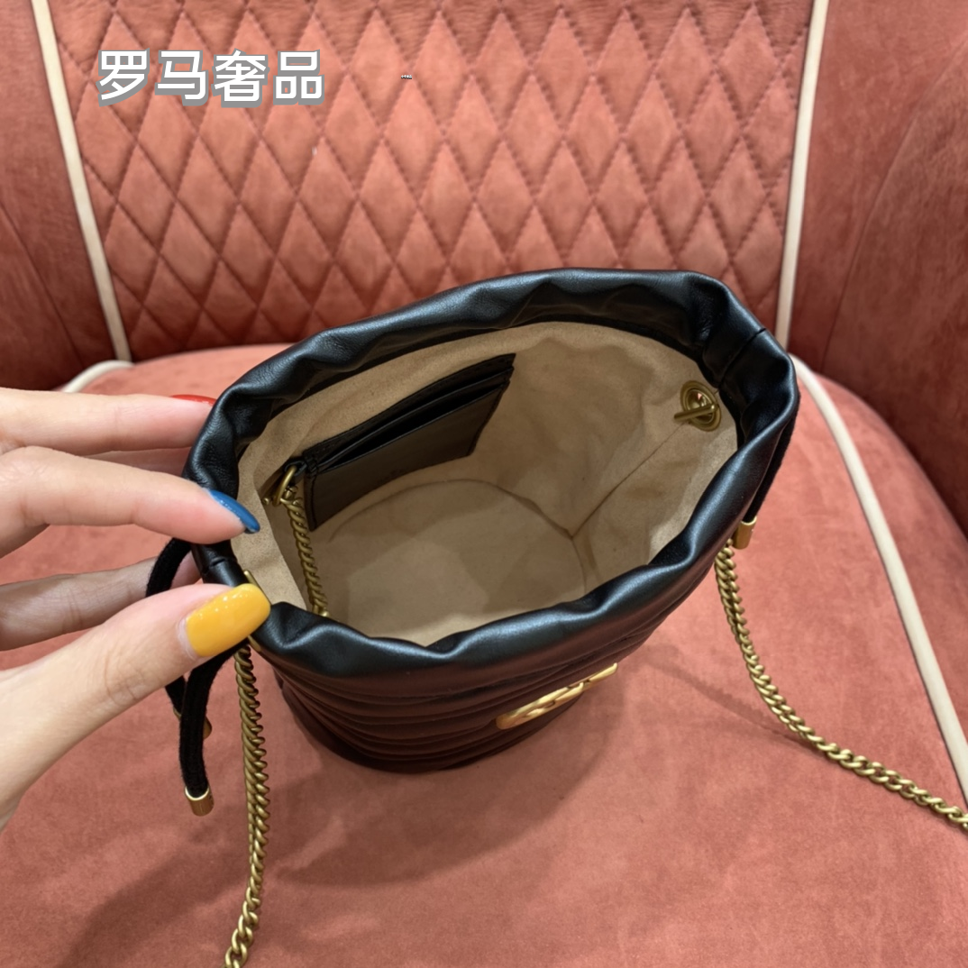 GG Marmont Matelassé Bucket Bag - Black Leather with Gold Hardware
