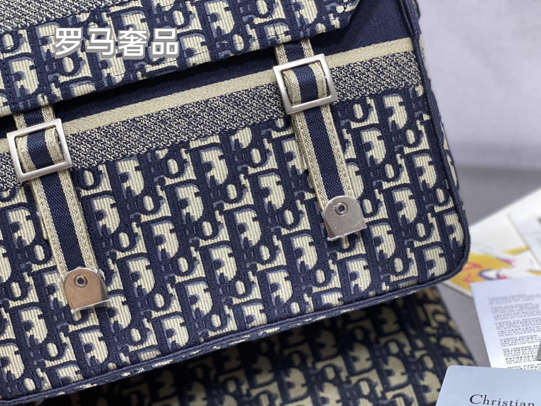 Christian Dior Oblique Canvas Messenger Bag - Navy/Beige Crossbody Bag