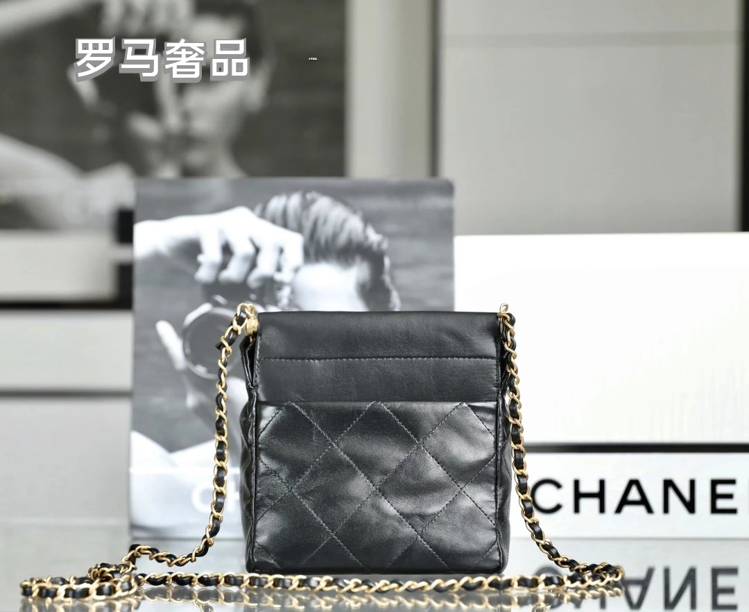 Chanel 22 Small Handbag Black Quilted Leather Gold-Tone Charms