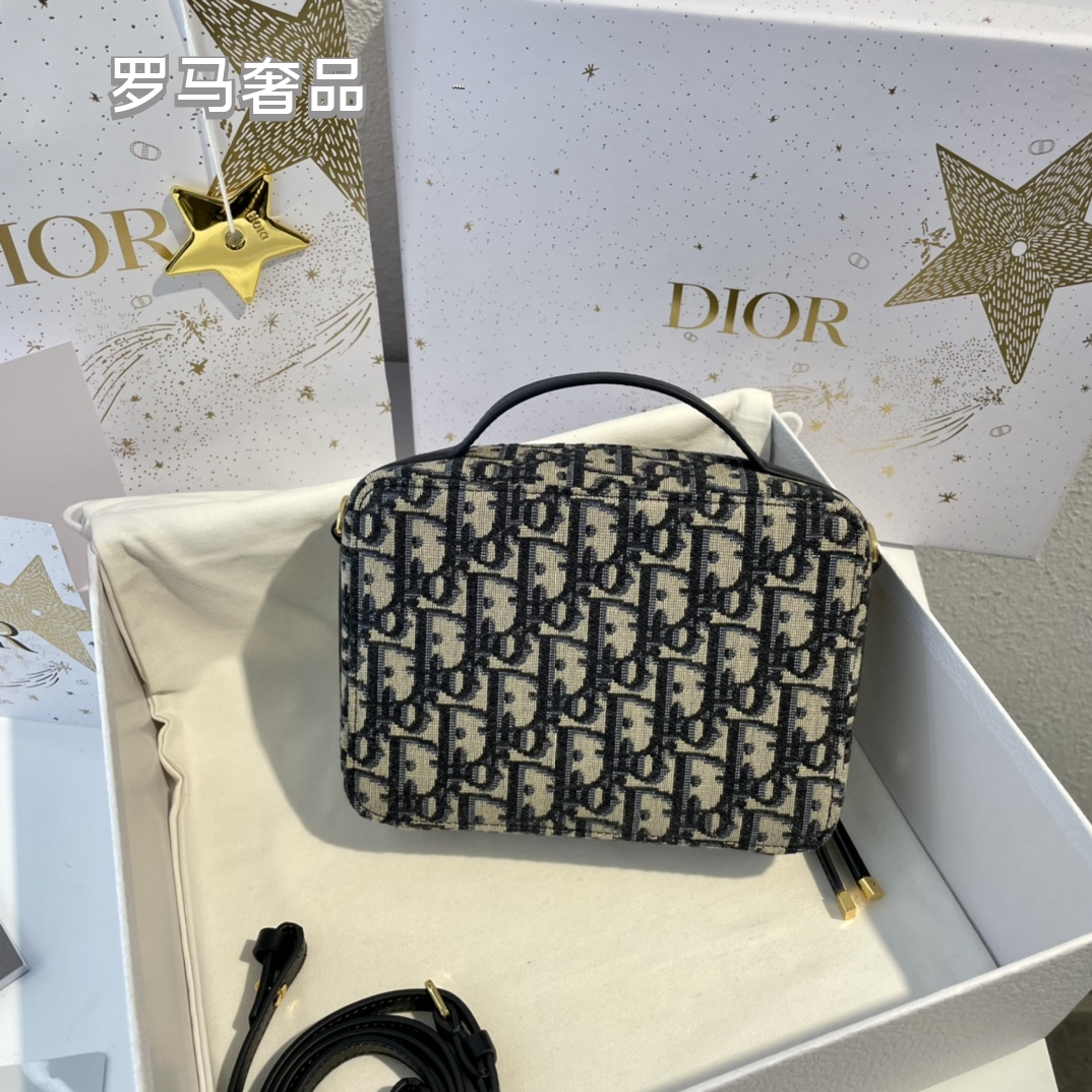 Christian Dior Oblique 30 Montaigne Vanity Case Bag - Blue Jacquard