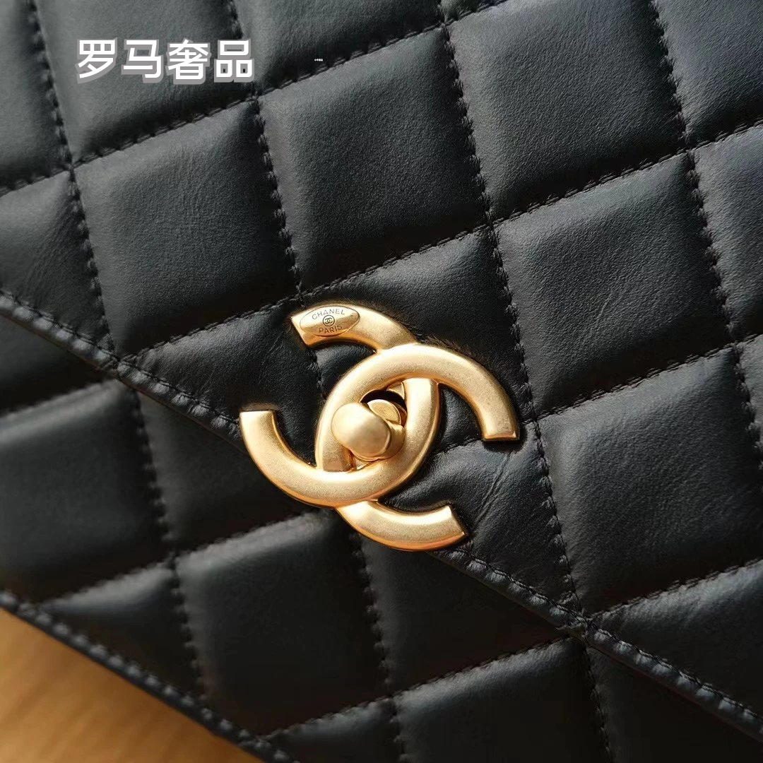 Classic Quilted Leather Flap Bag with Gold-Tone Chain and CC Logo