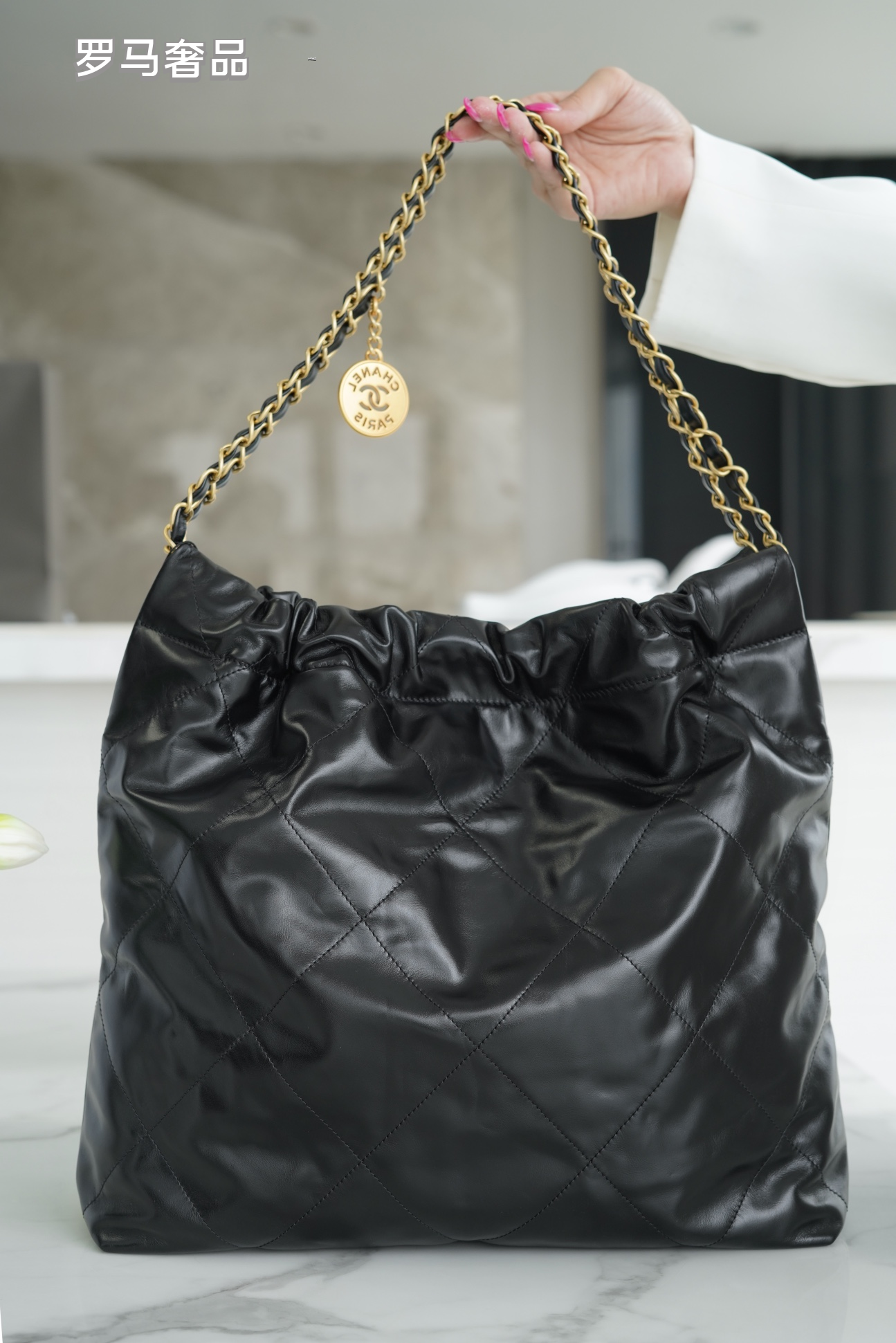 Chanel 22 Mini Handbag - White Quilted Leather with Gold-Tone Hardware