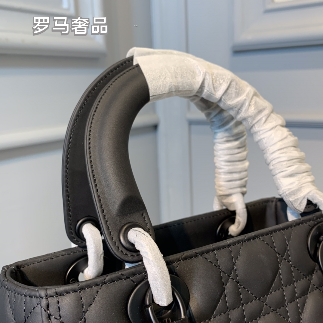 Medium Lady Dior Bag in Black Ultra-Matte Cannage Calfskin