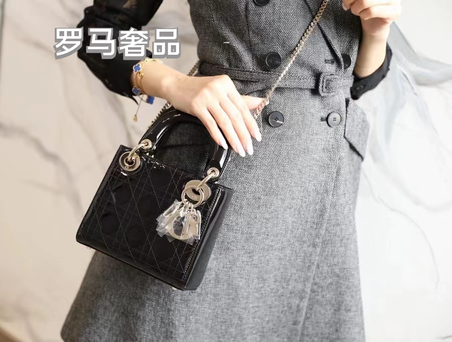 Lady Dior Micro Bag Black Cannage Patent Calfskin